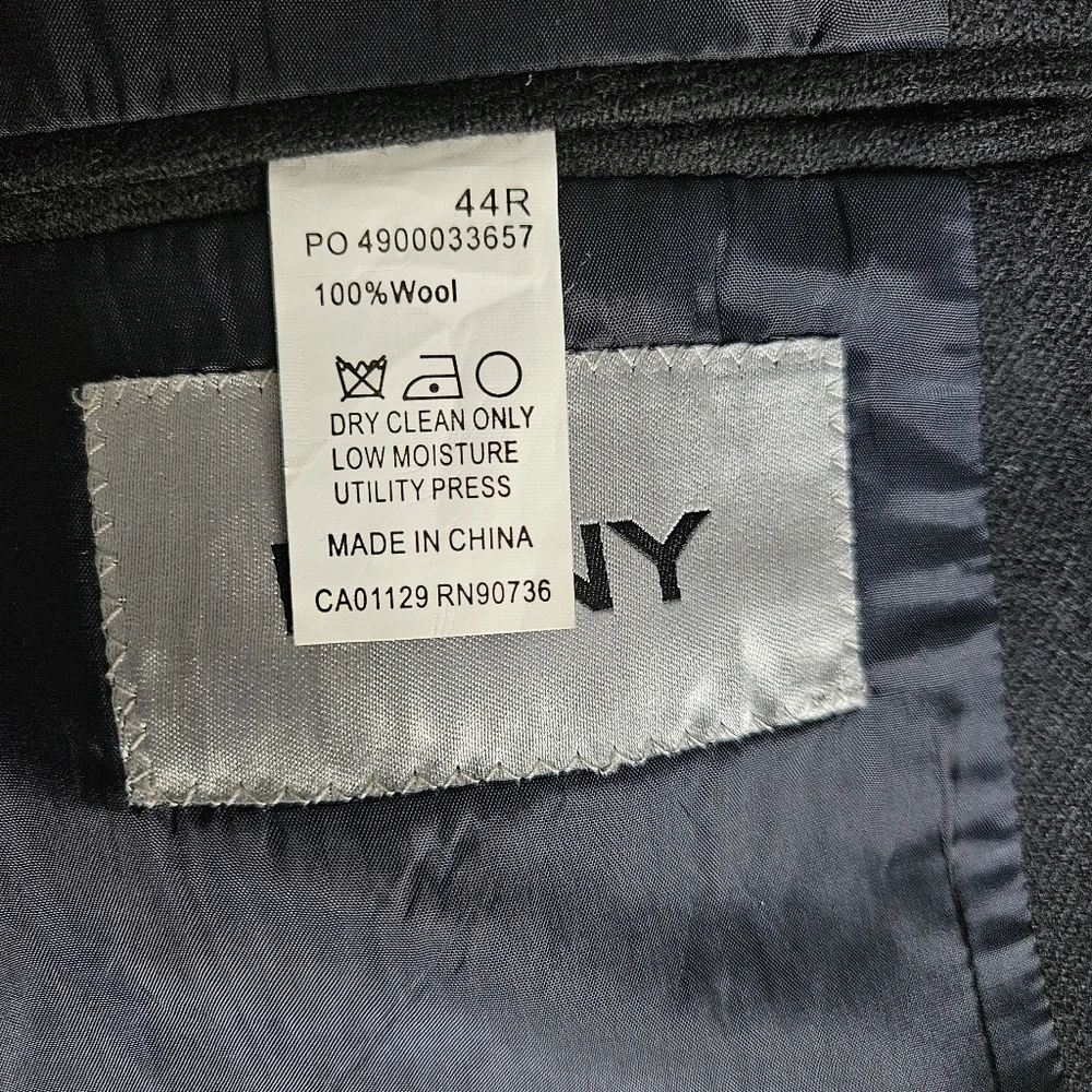 DKNY Men's Black/Navy 100%Wool Sport Coat - Notch Lapel